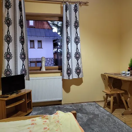 招待所 Gloria 扎科帕内